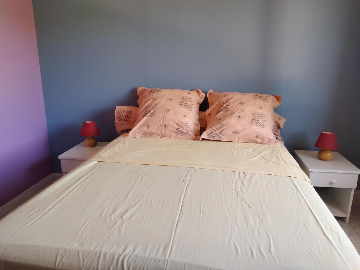 Chambre Soleiade Laroque  ภายนอก รูปภาพ